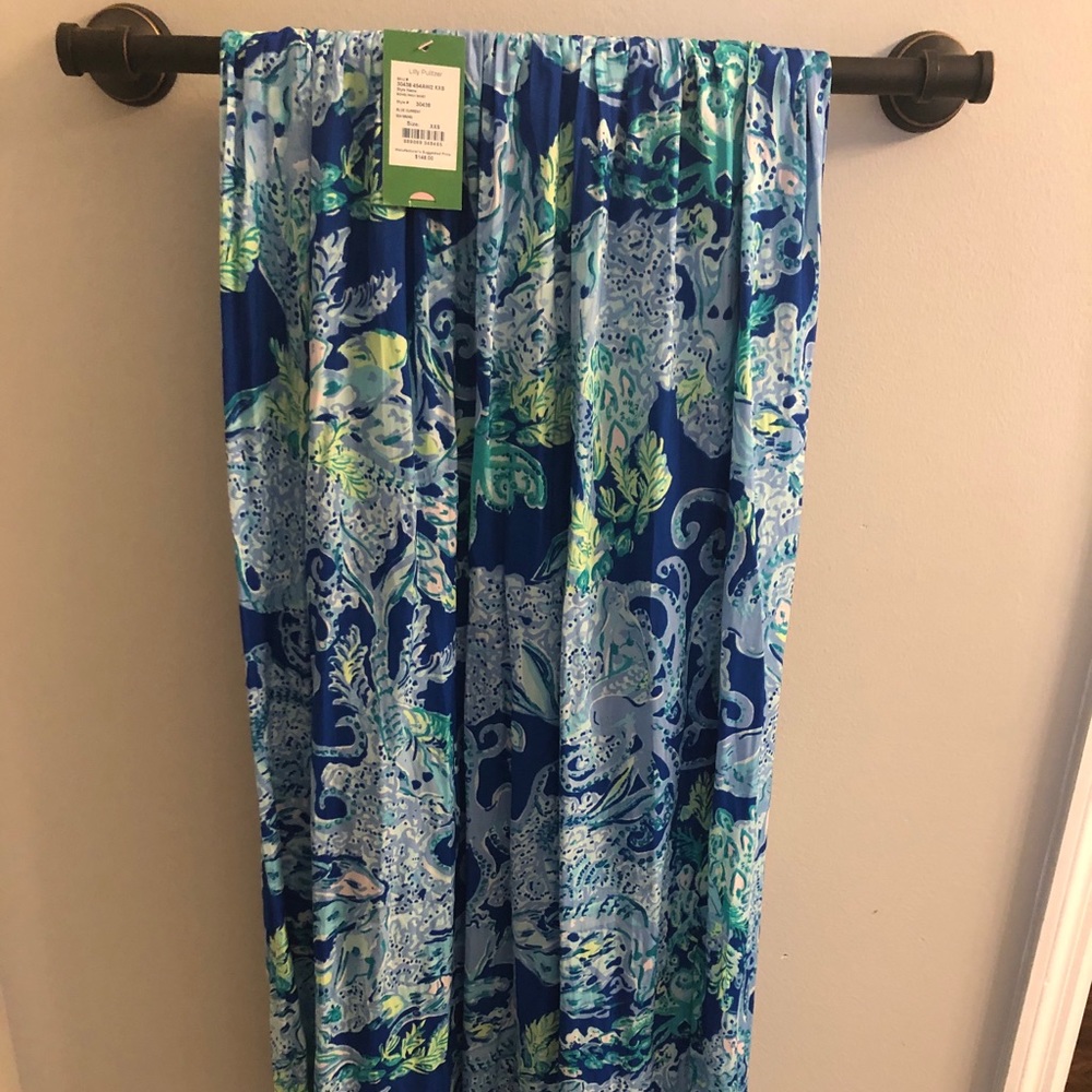 Lilly Pulitzer maxi skirt XXS, fits small medium
